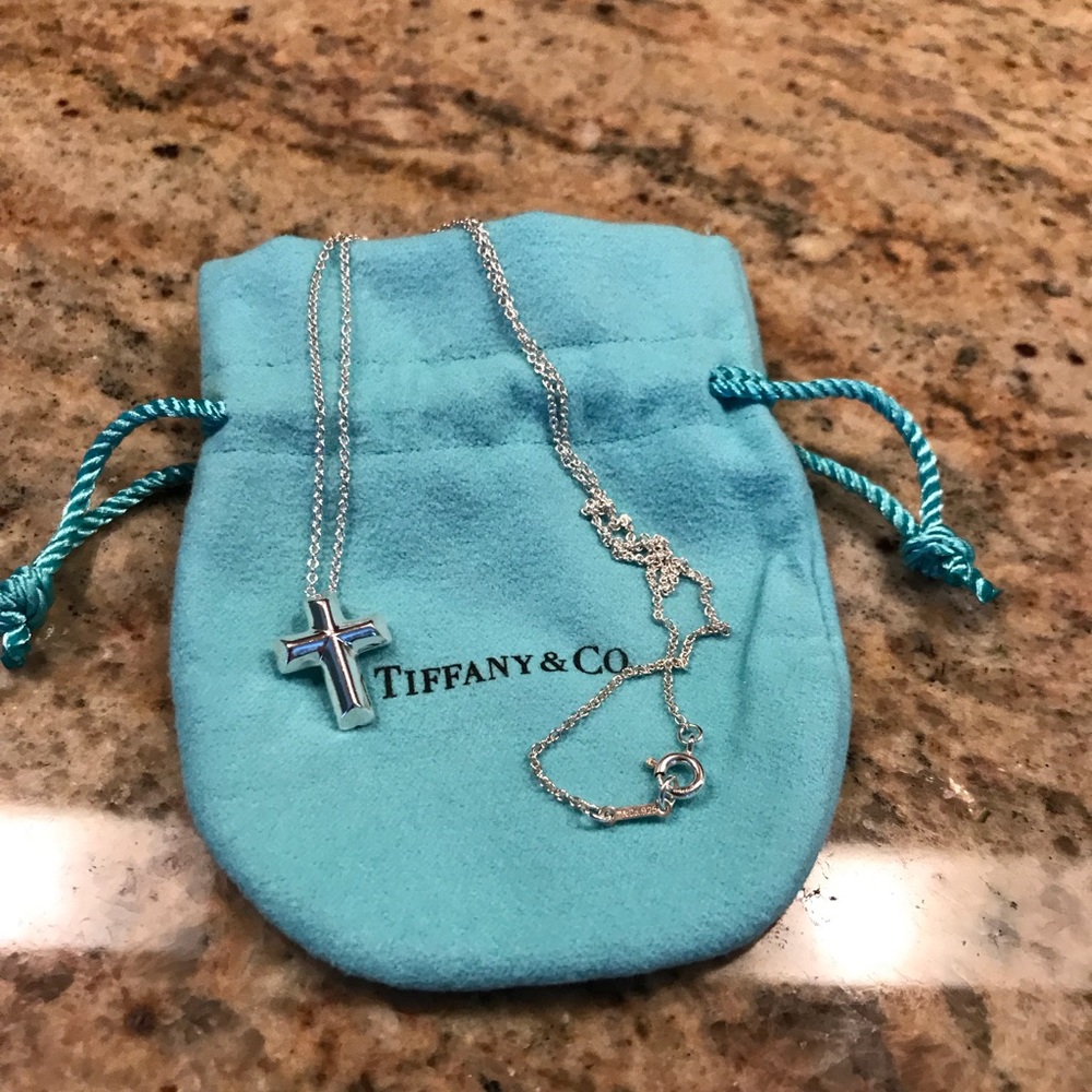Tiffany & co. Cross necklace with heart edges